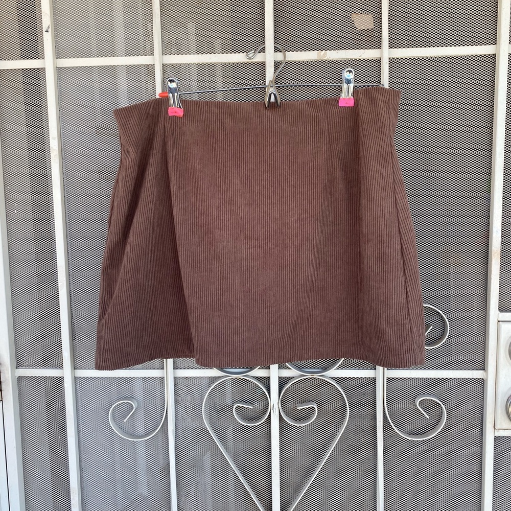 HALARA Brown Corduroy Mini Skirt